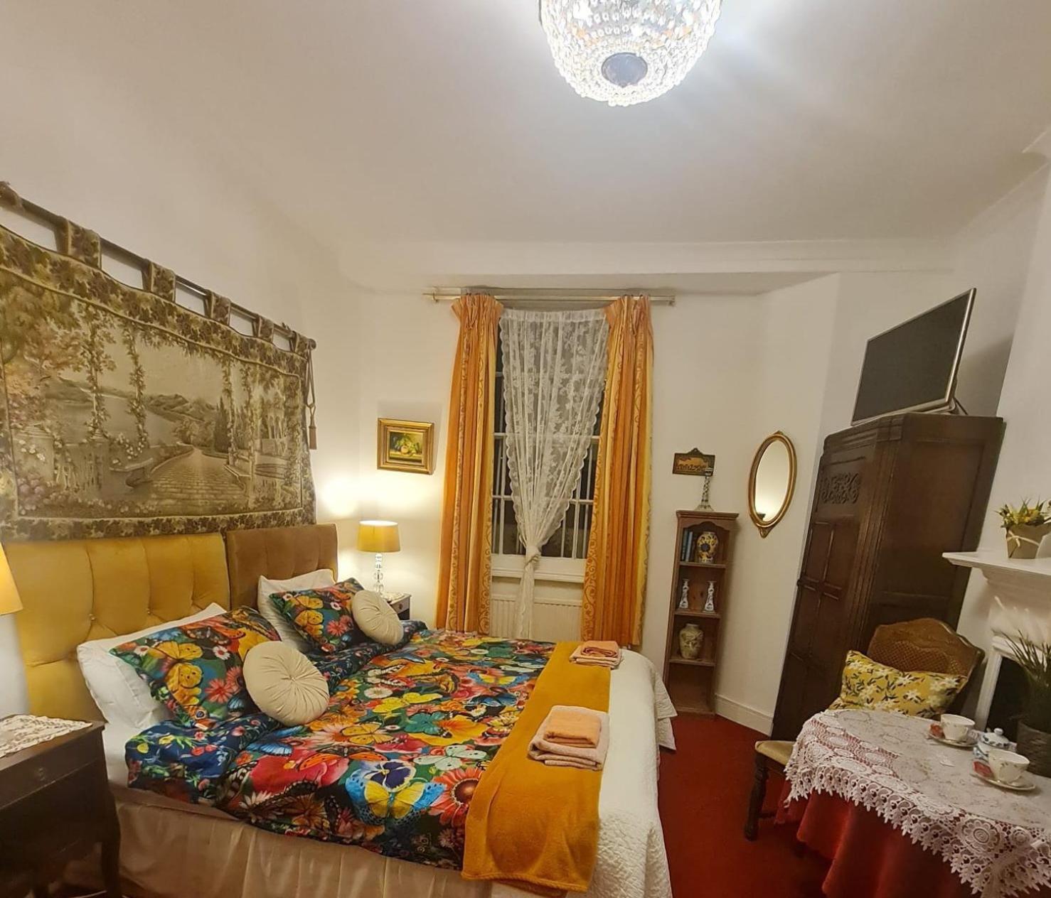 Dawson Place, Juliette's 3* Londres